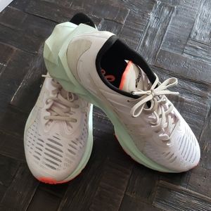 Asics Novablast worn ONCE!